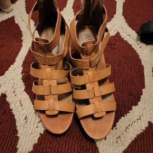 Tan Wedges